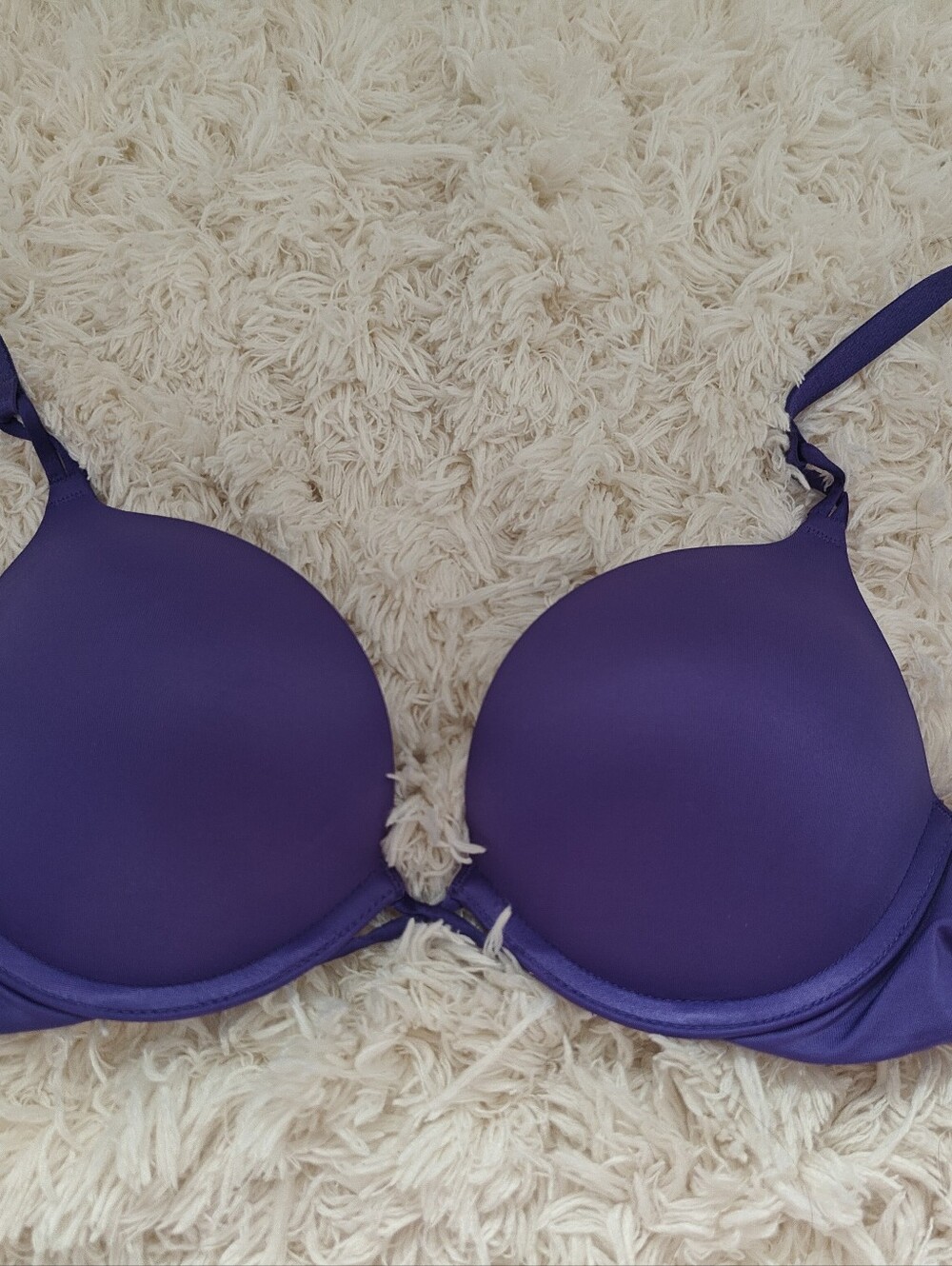 Victoria's Secret Bombshell Add-2-Cups Smooth Push-Up Bra